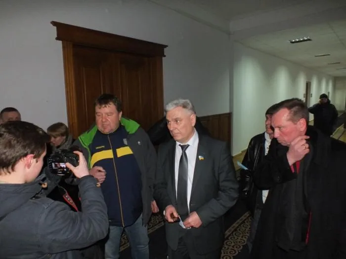 В Херсоне захватили ОГА. Костяк написал заявление об отставке (дополнено)