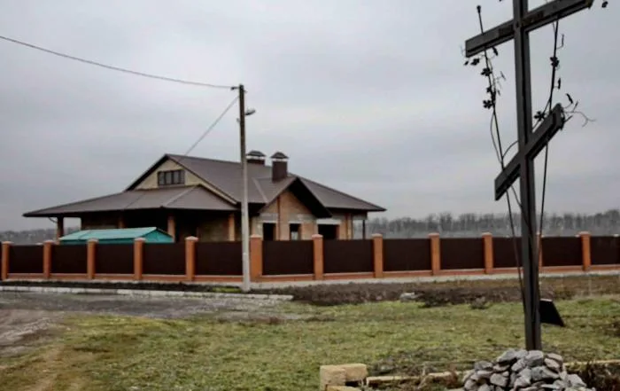 В Херсоне возле имения Бережной напали на журналистов