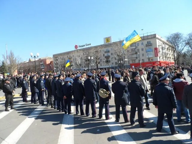 Херсонские коммунисты затерялись между Евромайданами (фоторепортаж)