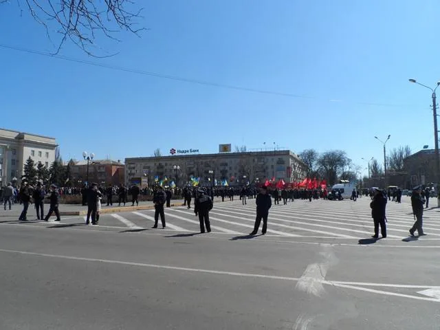 Херсонские коммунисты затерялись между Евромайданами (фоторепортаж)