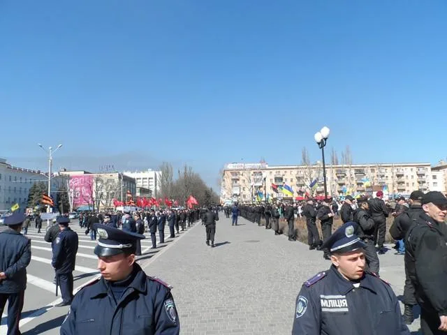 Херсонские коммунисты затерялись между Евромайданами (фоторепортаж)