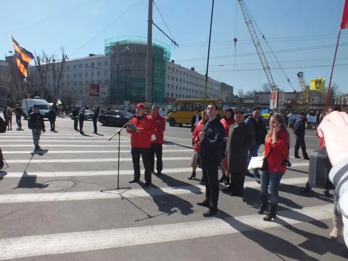 Херсонские коммунисты затерялись между Евромайданами (фоторепортаж)