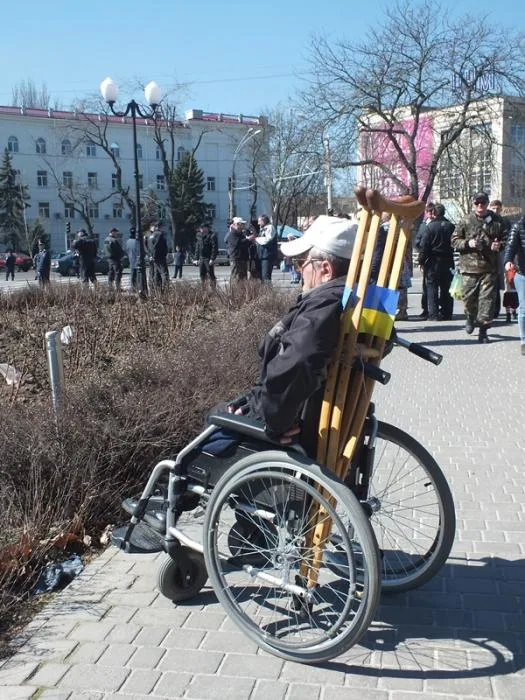 Херсонские коммунисты затерялись между Евромайданами (фоторепортаж)