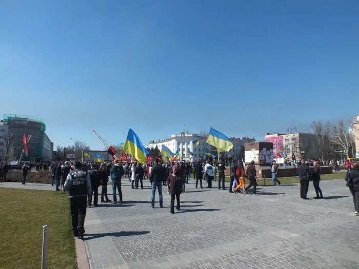 Херсонские коммунисты затерялись между Евромайданами (фоторепортаж)