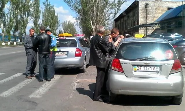 Такси “Х”: долой лицензии, долой страховки!