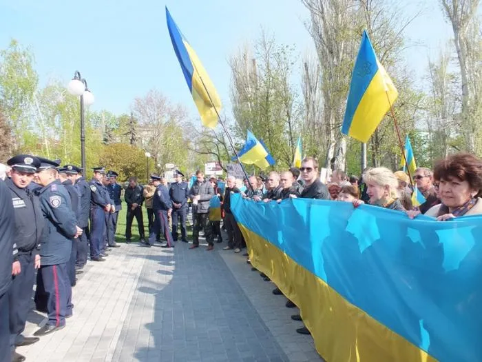 На митинг коммунистов в Херсоне собралось только 30 человек