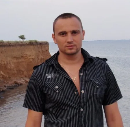 Объявлен сбор средств семье погибшего в зоне АТО каховчнанина-солдата
