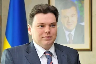Херсонским губернатором могут назначить чиновника Януковича?