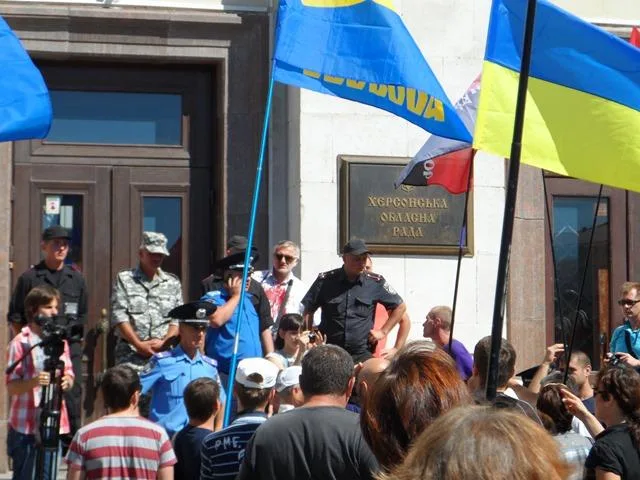 Херсонские суицидники, или Ударим трубой по сепаратизму