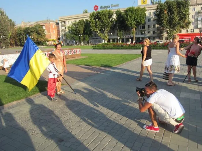 В Херсоне прошла акция “Патриотическое фото”