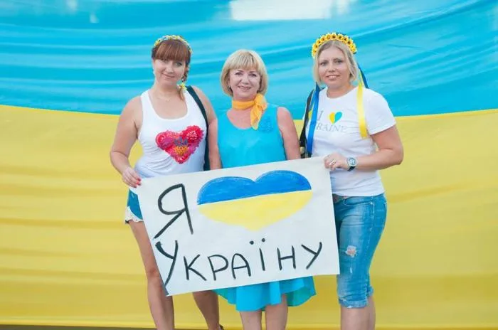 В Херсоне прошла акция “Патриотическое фото”
