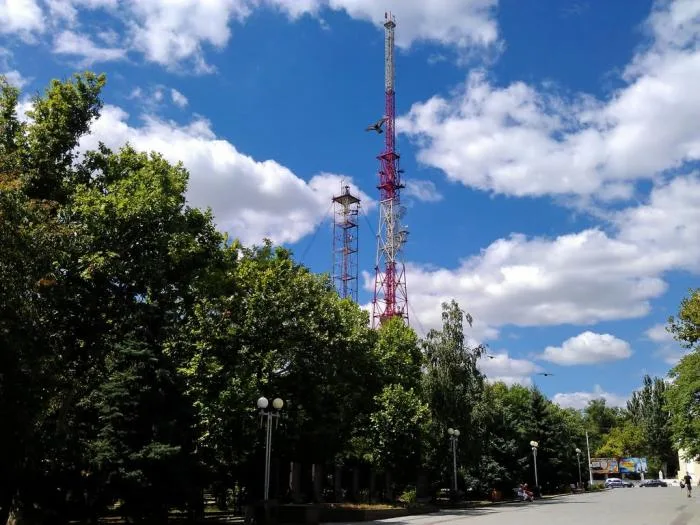 Херсонская телебашня будет стоять в одиночестве