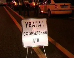 В Херсоне на Перекопской не разминулись автомобиль и микроавтобус