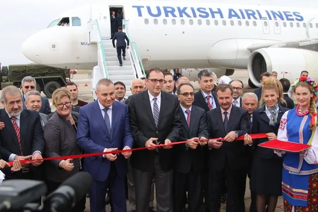 Turkish Airlines открыл регулярные рейсы в Херсон