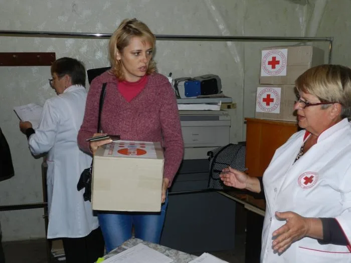 Переселенцы, живущие в Голой Пристани, получили помощь