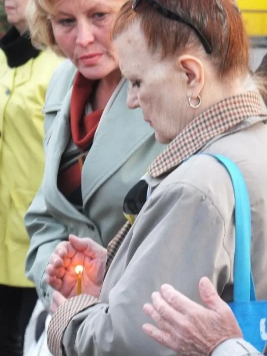 В Херсоне состоялся митинг-реквием по погибшим в зоне АТО херсонцам