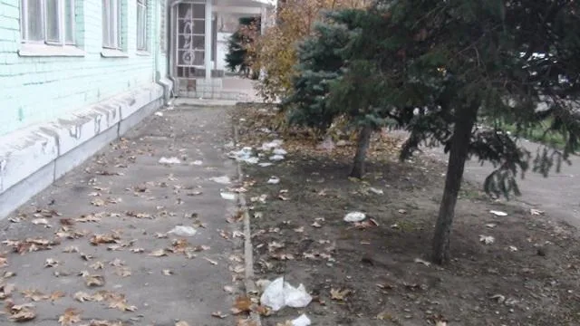 Херсонский машзавод просит мэрию Херсона усилить борьбу со стихийной торговлей