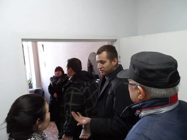 Цюрупинского активиста Шрамко отправляют в СИЗО, “Правый сектор” продолжает жечь шины