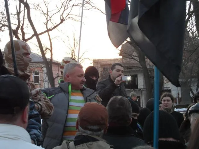Херсонскую “Искру” решили не крушить, а переименовать