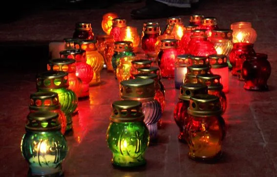 В школе, где учился погибший в АТО Максим Жеков, установили мемориальную доску