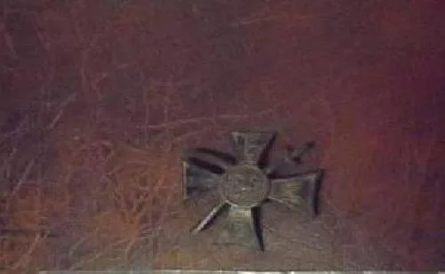 На Чонгаре задержали авто со старинными предметами