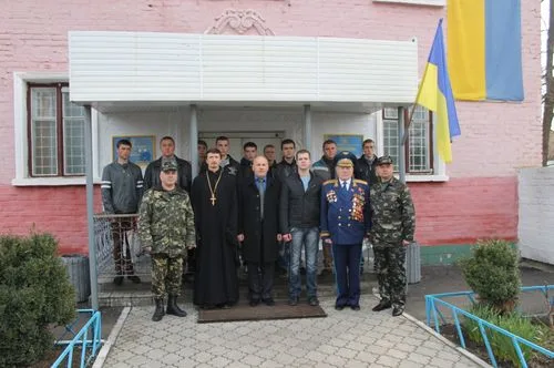 В Новой Каховке проводили призывников в армию