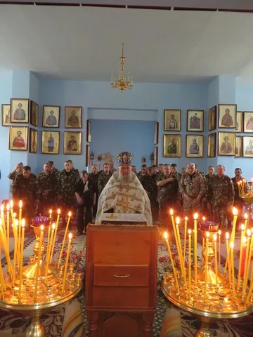 Вчера в Аскании-Нова военные молились о мире