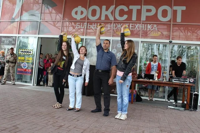 В Херсоне прошел праздник “стальных мускул”