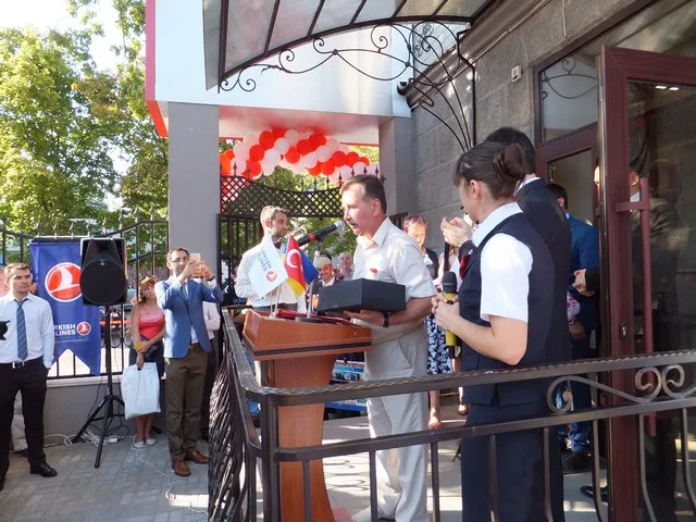 В Херсоне открыли офис авиакомпании Turkish Airlines