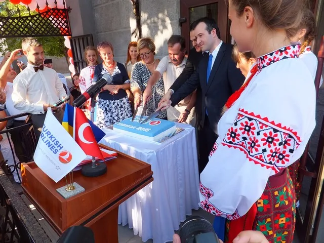 В Херсоне открыли офис авиакомпании Turkish Airlines