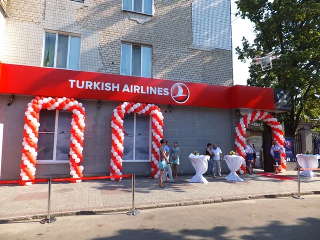 В Херсоне открыли офис авиакомпании Turkish Airlines