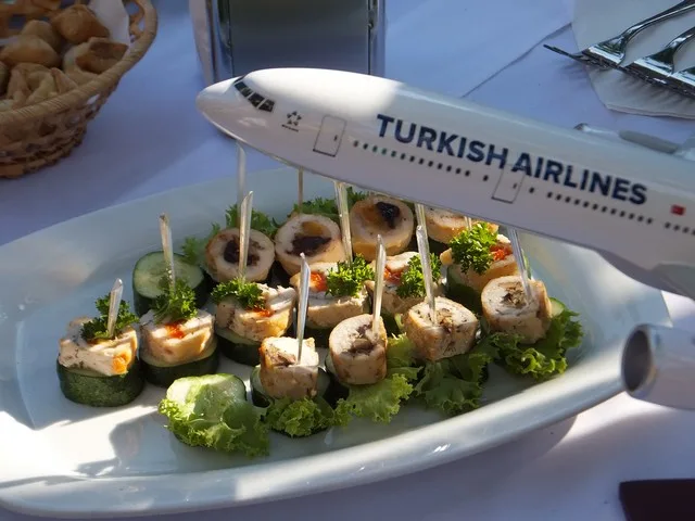 В Херсоне открыли офис авиакомпании Turkish Airlines