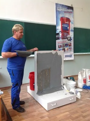 Херсонские строители открыли и испробовали универсальный гидроизоляционный материал