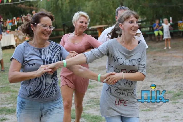 В “Чумацькій криниці” проважали лето