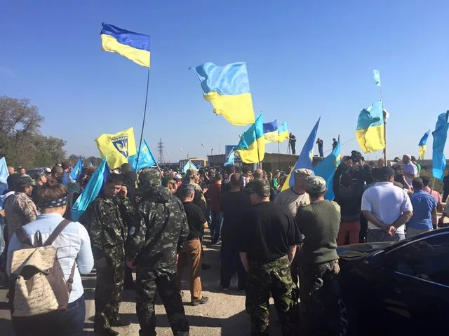 На границе уже все готово к блокаде Крыма (фоторепортаж)