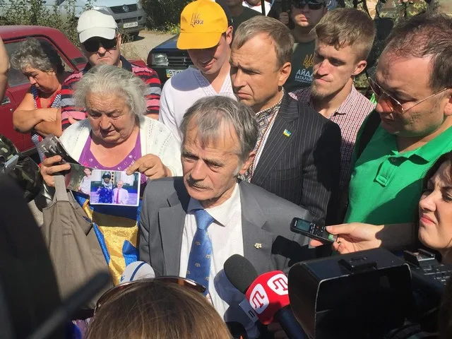 На границе уже все готово к блокаде Крыма (фоторепортаж)