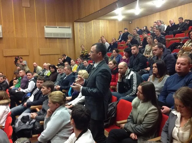 Дмитро Дубілет: “Потужна підтримка влади та волонтерів зробить Херсонщину провідним регіоном щодо впровадження електронних послуг”