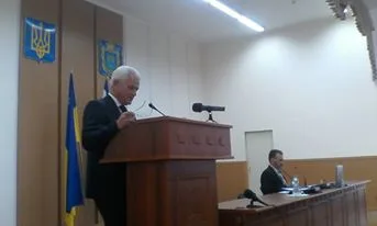 На сессию Херсонского горсовета собрались 49 депутатов из 54