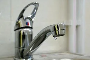Сегодня Горводоканал Херсона отключит воду на 12 улицах