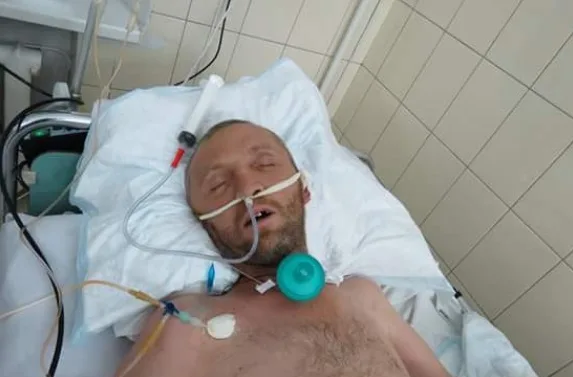 Военные ищут родственников раненного бойца с Херсонщины