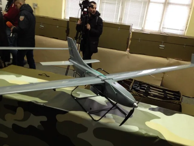 Спиваковский вместе с Турчиновым сегодня передавали беспилотный комплекс украинским военным