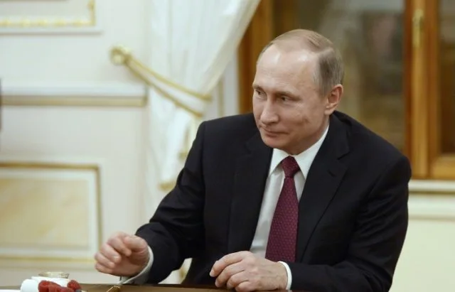 Путин поручил обеспечить поставки газа в Геническ. Мэр Тулупов утверждает, что не просил Путина