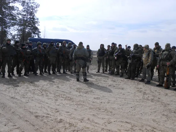 На полигоне под Цюрупинском военные учились стрелять