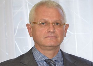 Нардеп Співаковський просить виділити курортному селищу Лазурне на літній період додаткову карету «швидкої допомоги»