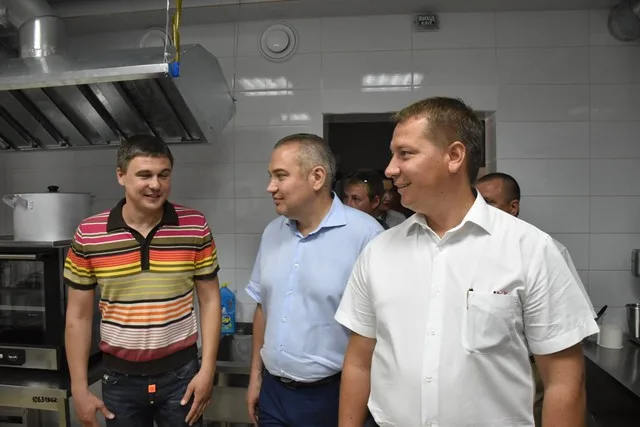 Как в ХГУ открывали кафе-пиццерию “Универ” (фоторепортаж)