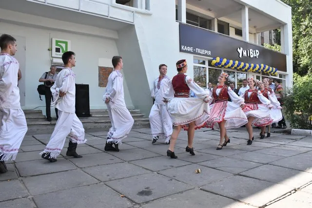 Как в ХГУ открывали кафе-пиццерию “Универ” (фоторепортаж)