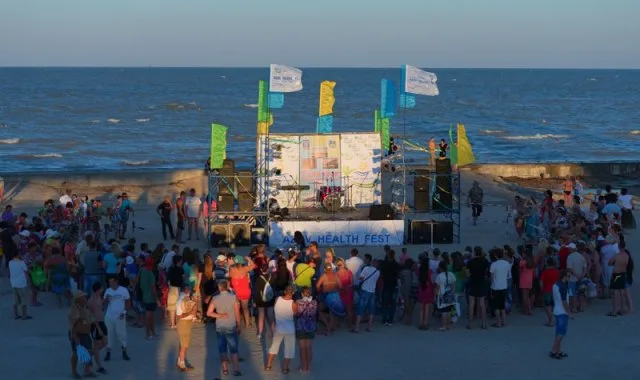 На Арабатке прошел “Azov Health Fest”
