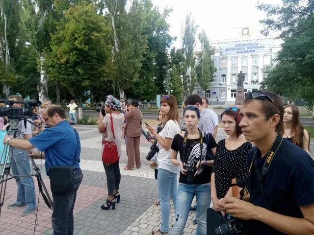 Как Херсон участвует в Битве городов за Евровидение -2017 (фоторепортаж)