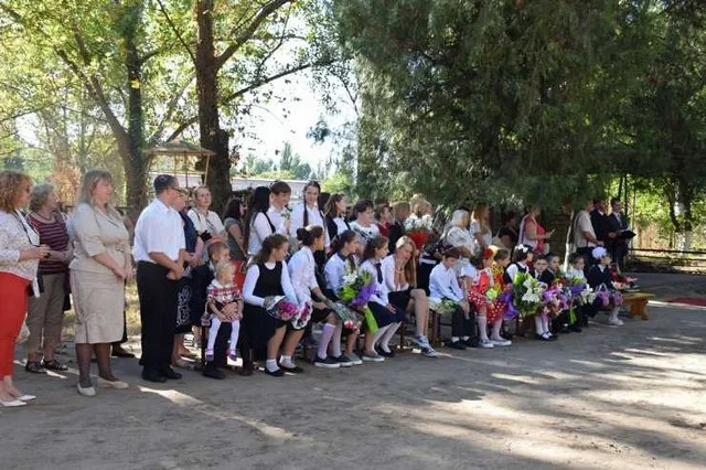 День Знань у Херсоні: святкові лінійки, концерти та подарунки кращим абітурієнтам