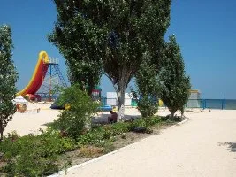 В Геническом районе за лето отдохнули 550 тыс. туристов